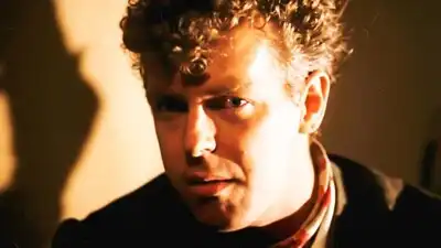 Скачать клип