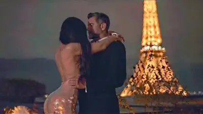 Скачать клип