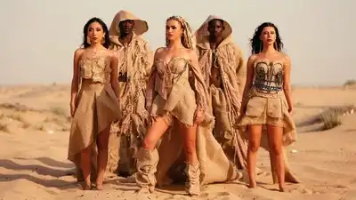 Скачать клип