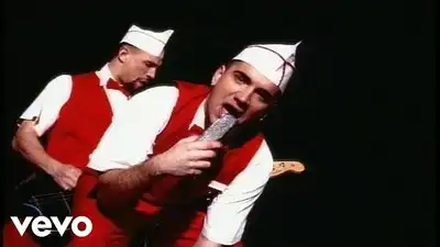 Скачать клип