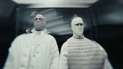 Скачать клип