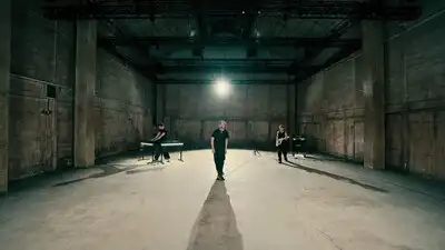 Ofenbach, Starsailor - Four To The Floor - Live