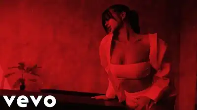Скачать клип